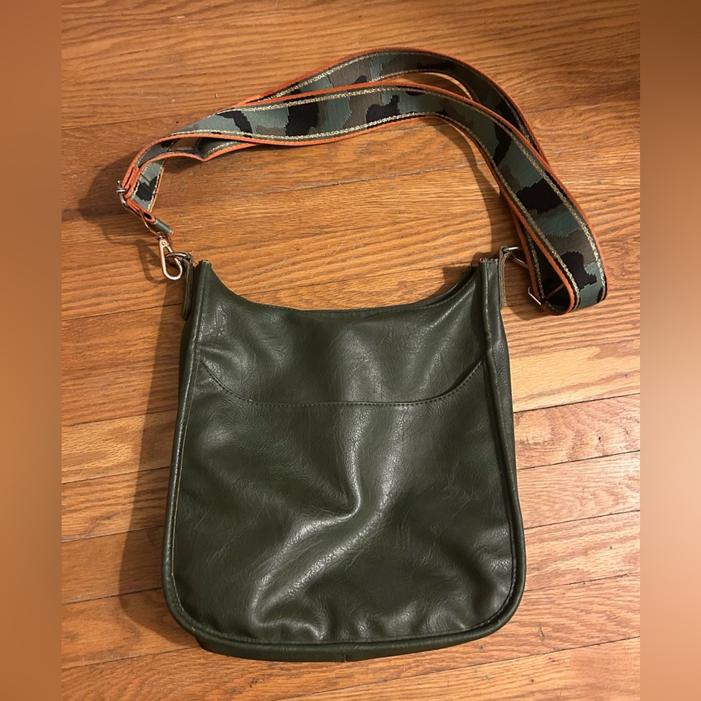 Ahdorned Bag and Strap *see details